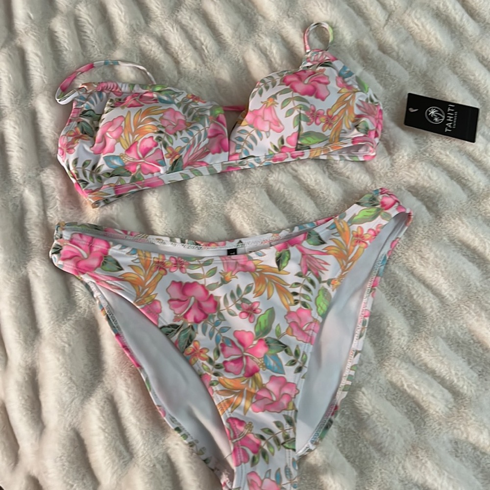 NWT Tahiti swimwear bikini Pink Floral design back top closure adjustable straps